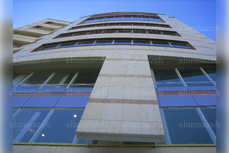 نمای شیشه ای